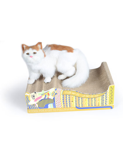 A flute Corrugated Cat Scratcher 